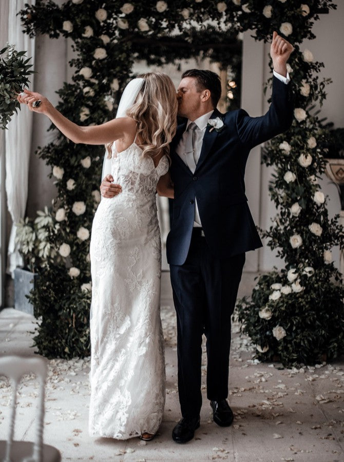 Spaghetti Straps Sheath Lace Wedding Dress Boho Lace Bridal Gown OW608