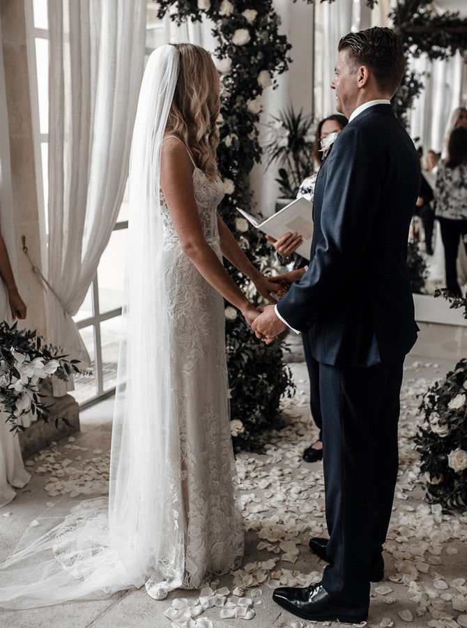 Spaghetti Straps Sheath Lace Wedding Dress Boho Lace Bridal Gown OW608