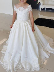 Off-Shoulder Cap Sleeves Long Flower Girl Dress With Lace Appliques OF132