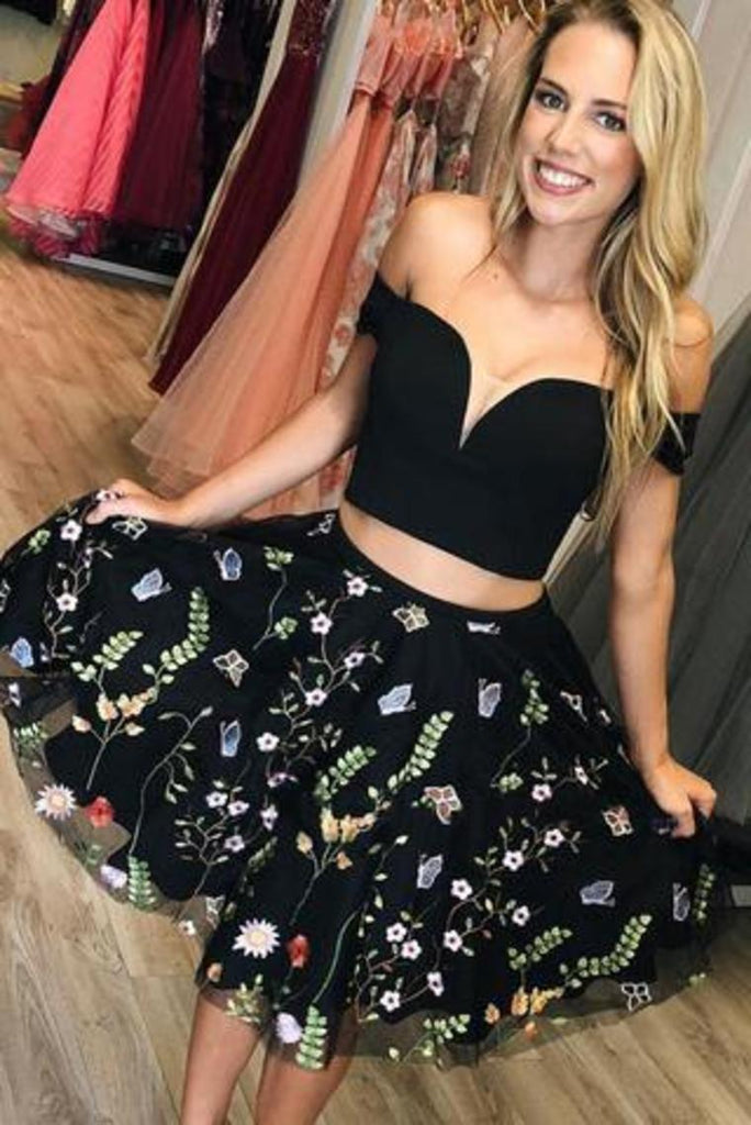 Off-Shoulder Floral Embroidered Black Short Prom Dress Two Pieces Homecoming Dress OM307