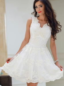 A-Line V-Neck Little White Tulle Homecoming Dress With Appliques OP234