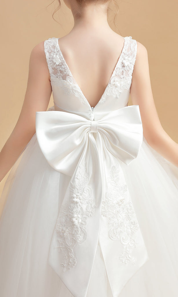 Sleeveless Ivory Tulle Flower Girl Dresses With Bowknot