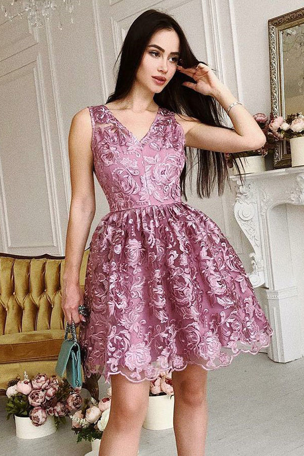 Vintage Lace Homecoming Dress V Neck Short Prom Dress OM304