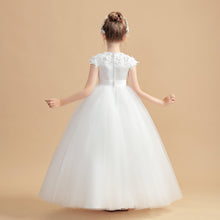 Short Sleeves Round Neck Satin Flower Girl dress With Lace Appliques