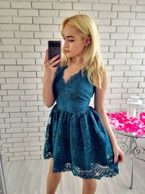 Straps V-neck Short/Mini Homecoming Party Dress OM121