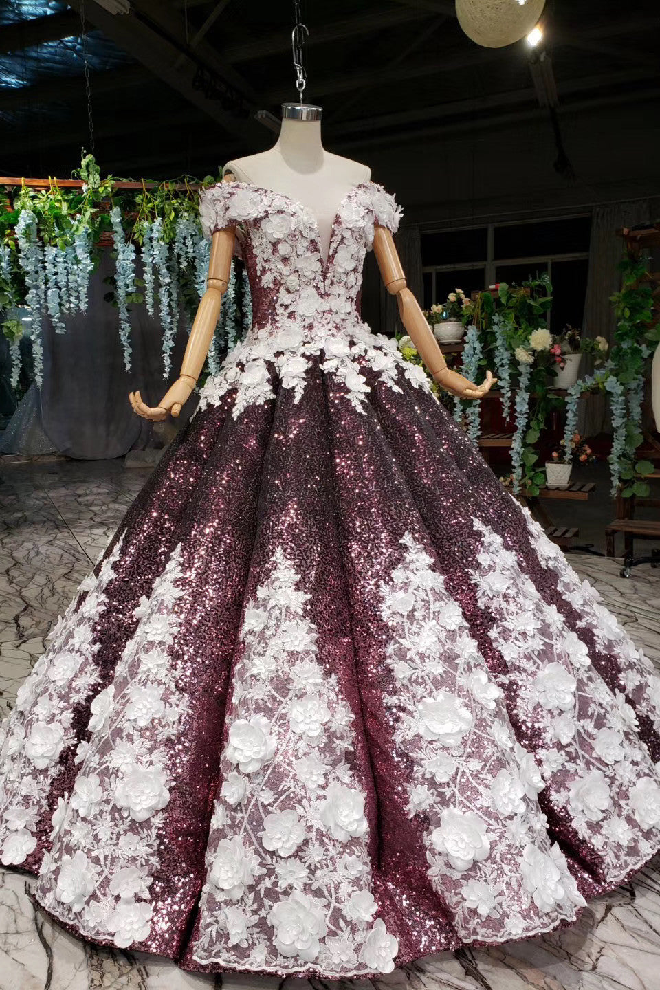 Off-Shoulder Quinceanera Dresses Prom Dresses Ball Gown With 3D Appliques PO148