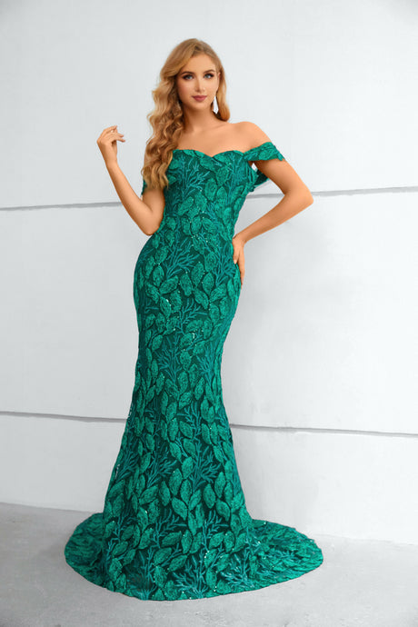 Green Mermaid Off-The-Shoulder Lace Long Prom Dress