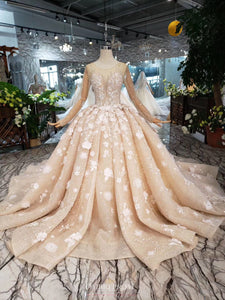 Luxury Long Sleeves Wedding Dress With Pearls Appliques Formal Ball Gown OW407