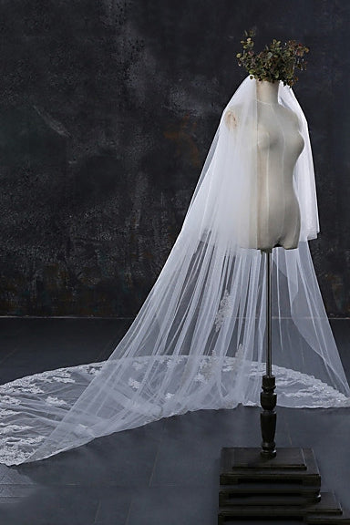 Two-tier Lace Applique Edge Wedding Veil Waterfall OV11