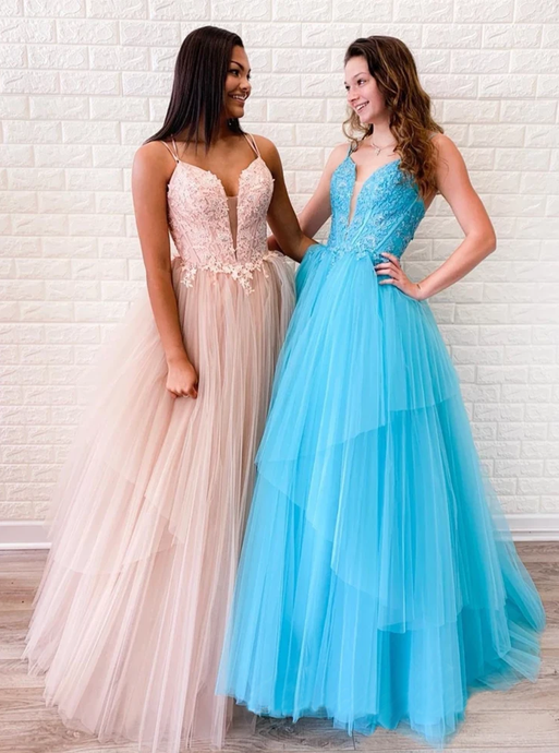 Chic A-line Spaghetti Straps Lace Long Prom Dresses Tulle Evening Dress