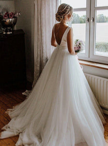 Elegant Round Neck V-back Tulle Ivory Wedding Dresses With Bowknot OW665